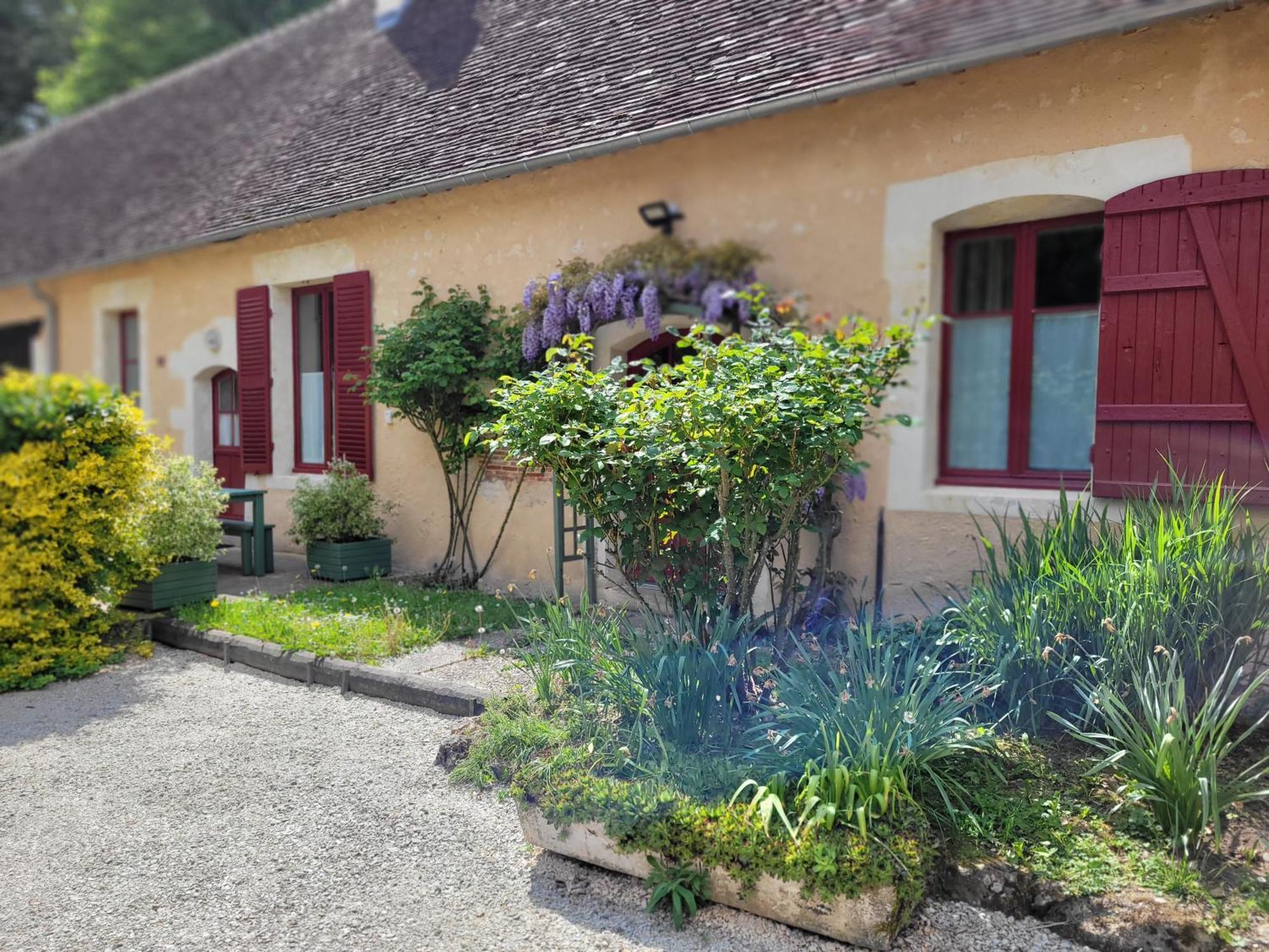 La Petite Bardouillere Courdemanche (Sarthe) Exterior foto