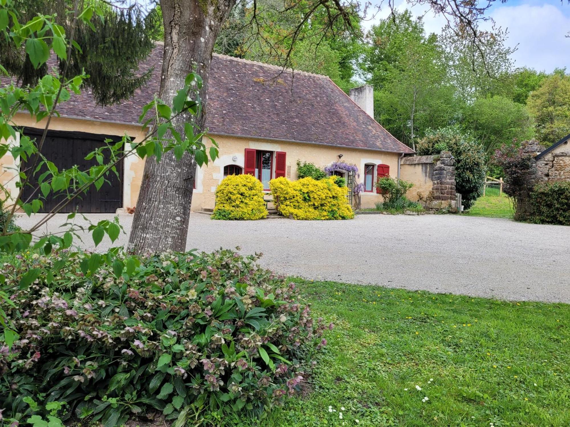 La Petite Bardouillere Courdemanche (Sarthe) Exterior foto